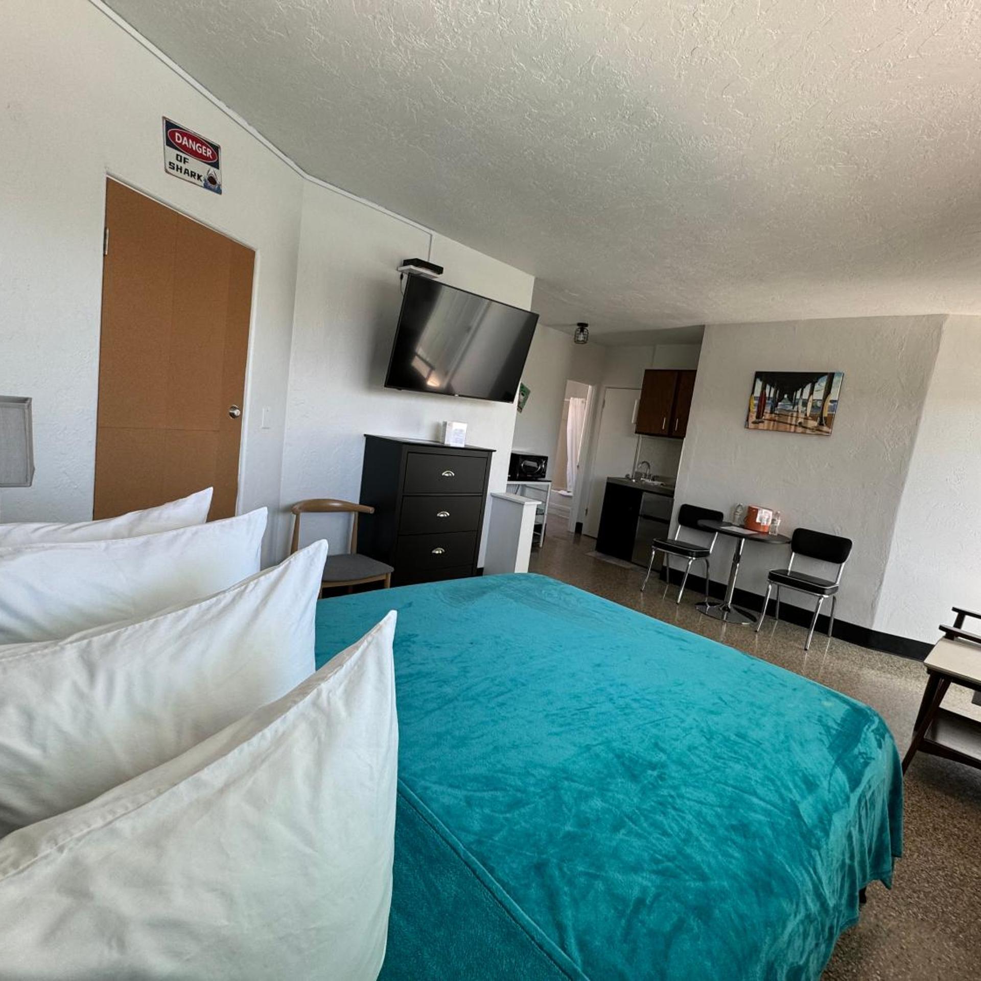 Sea Jay Motel & Marina 16/50