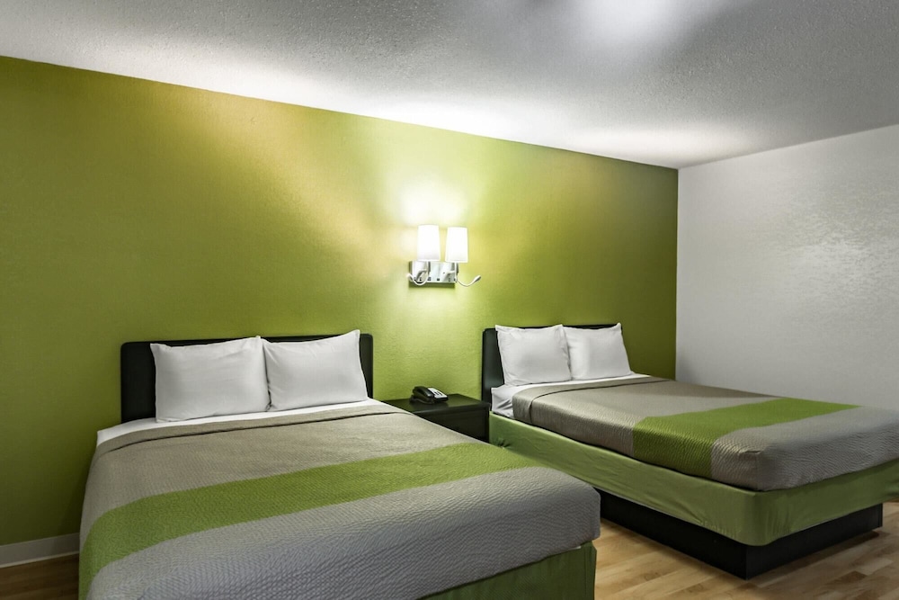Motel6 Augusta, KS 15/37