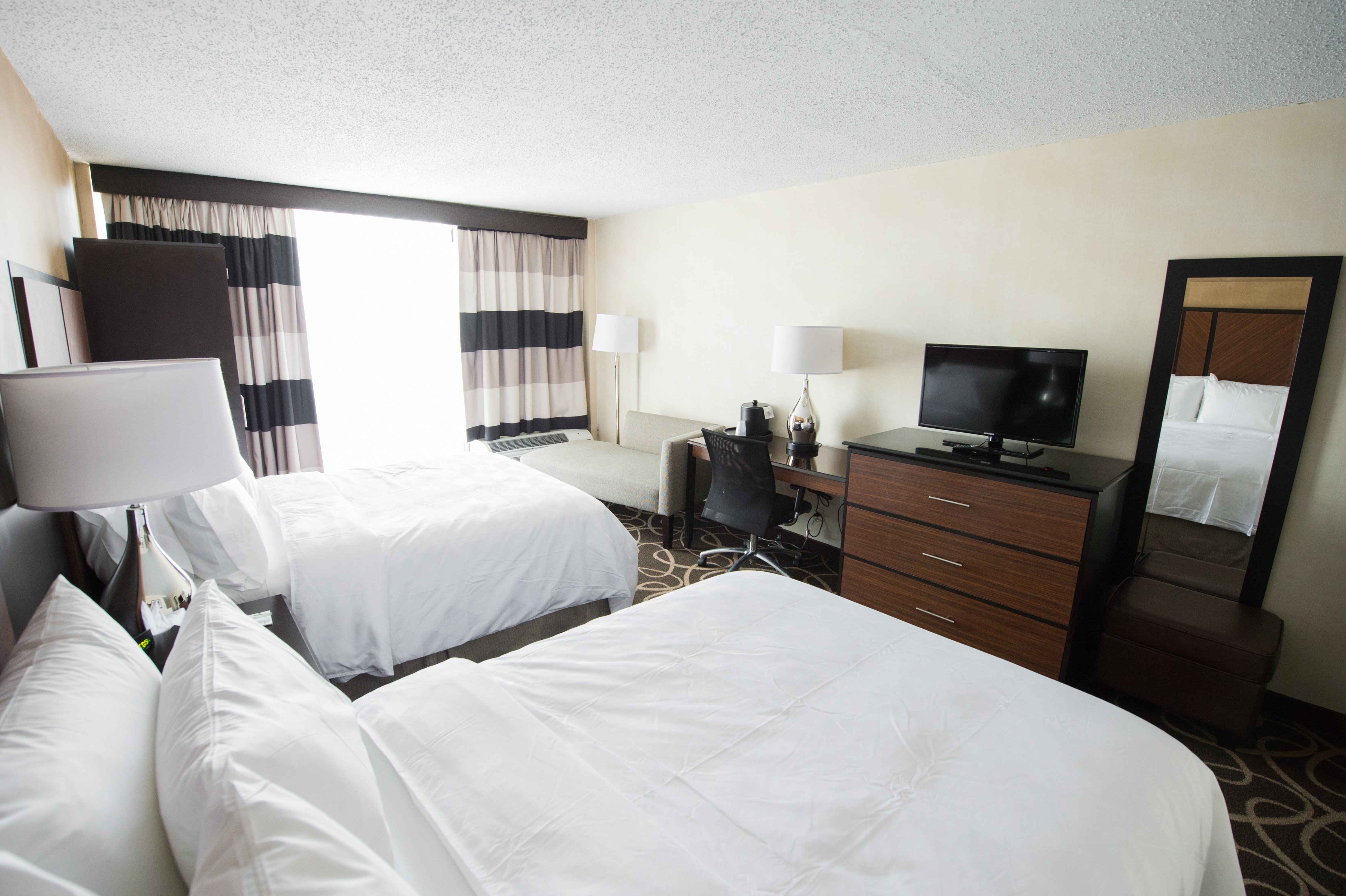 Holiday Inn Newark International Airport An Ihg Hotel 22/84