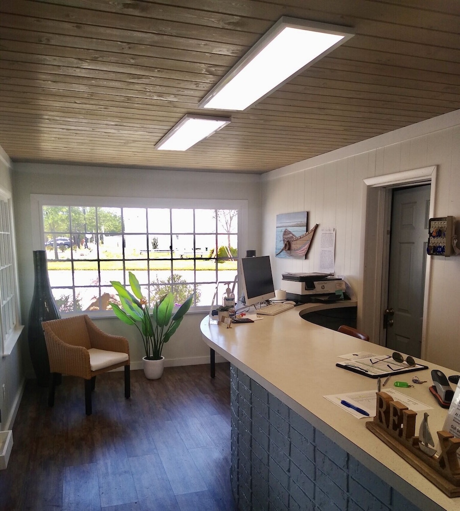 Gulf Coast Inn 22/50