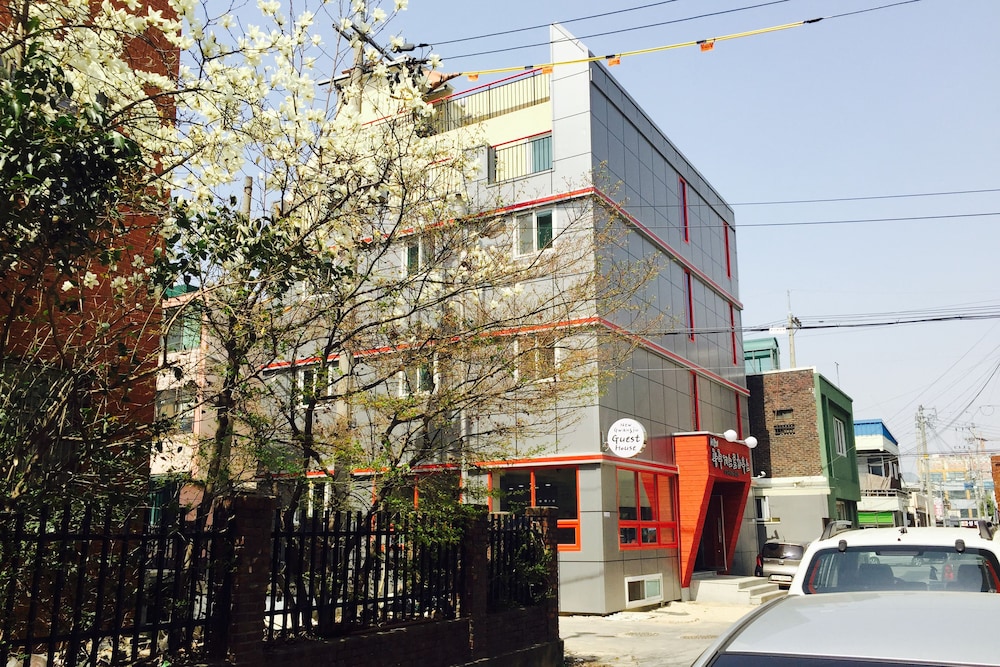 new gwangju guesthouse