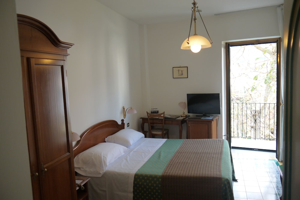 Hotel Rufolo 10/71