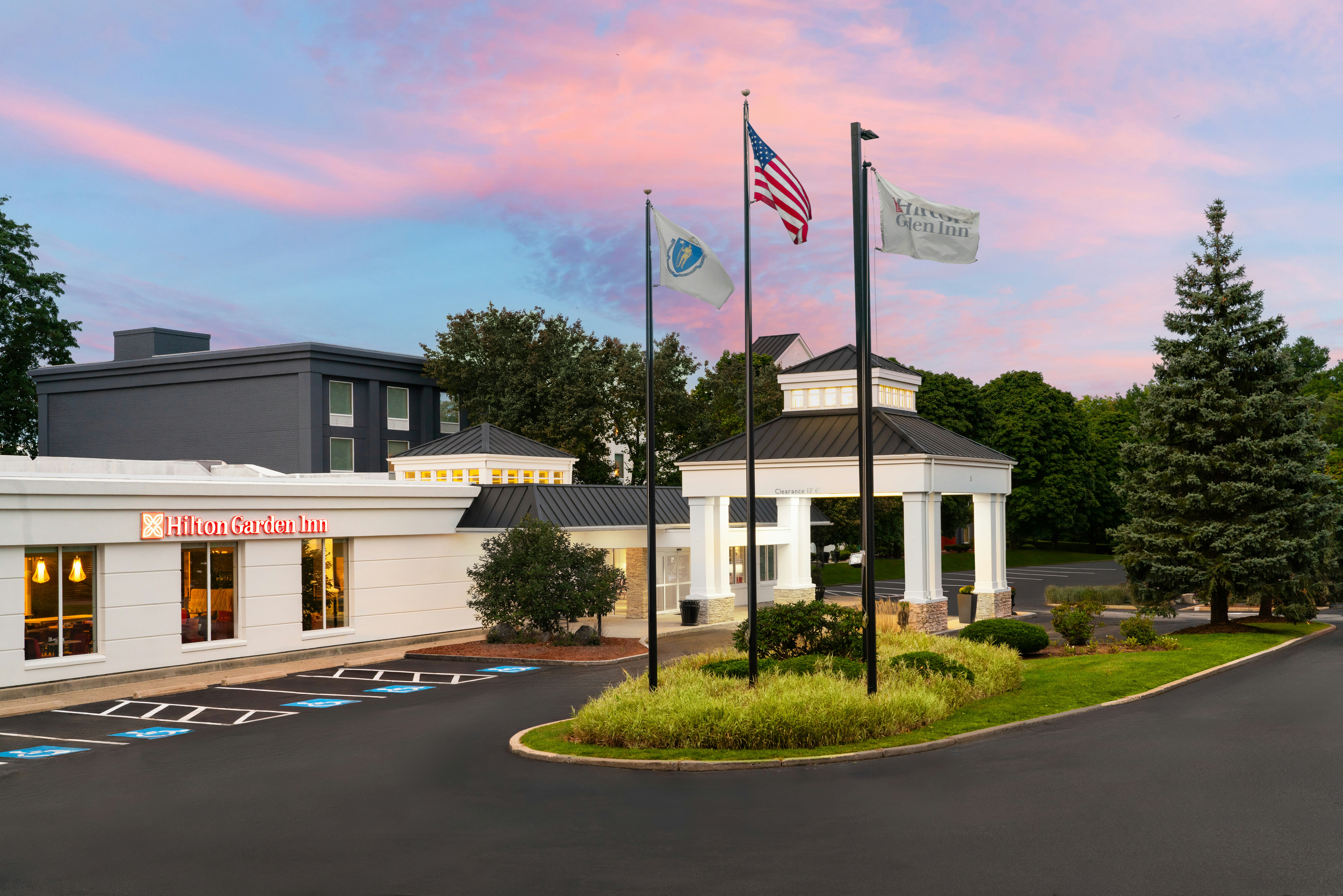 Hilton Garden Inn Boston-Burlington 68/69