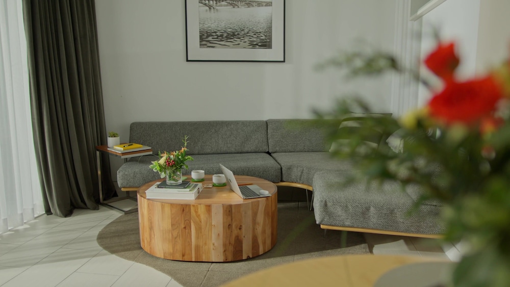Frame Hotel - Treehouse (formerly Kimber Modern) 31/46