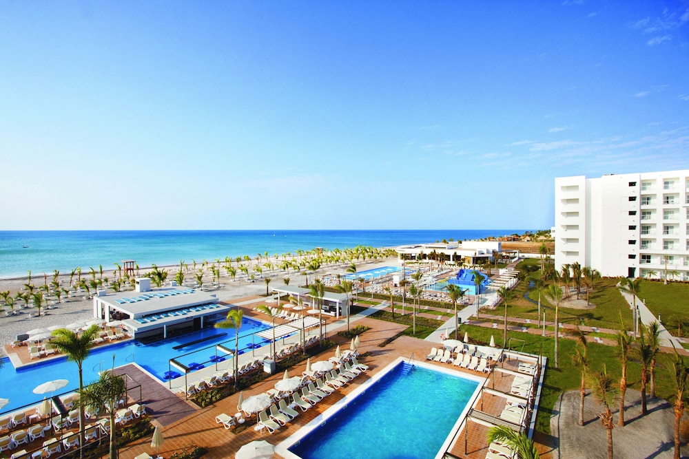 Hotel RIU Playa Blanca All Inclusive 69/72