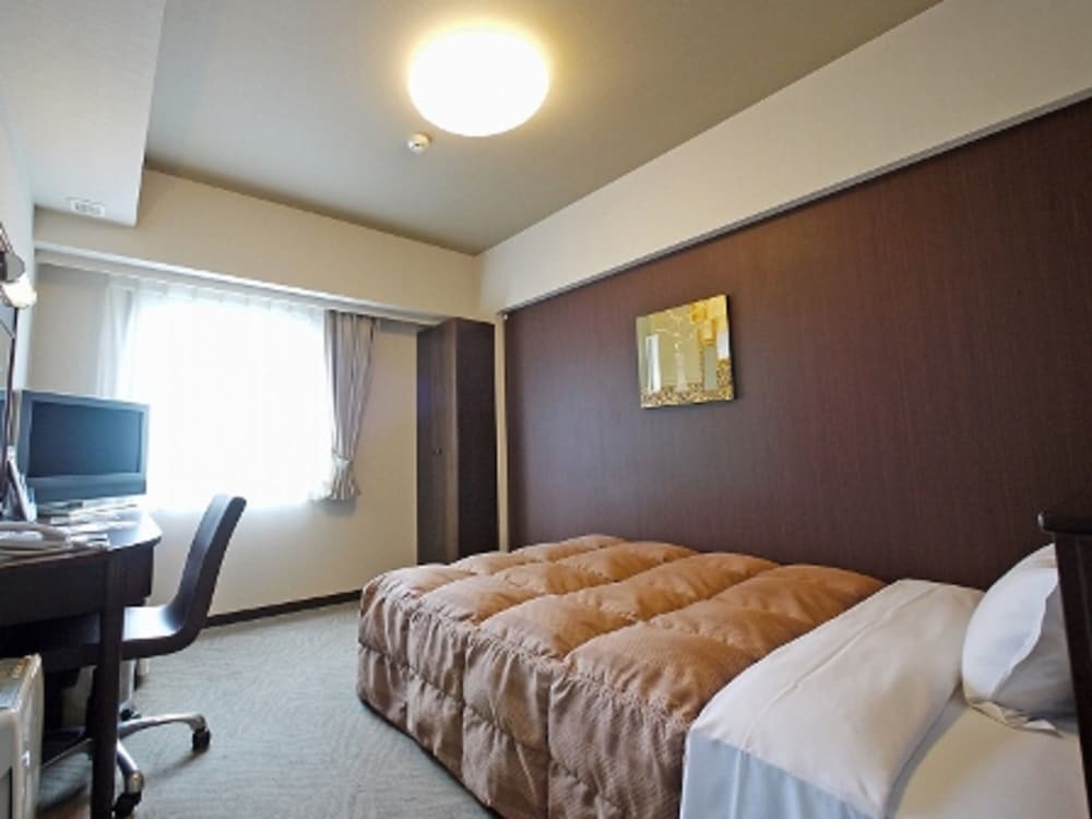 Hotel Route-Inn Omagari Ekimae 6/40
