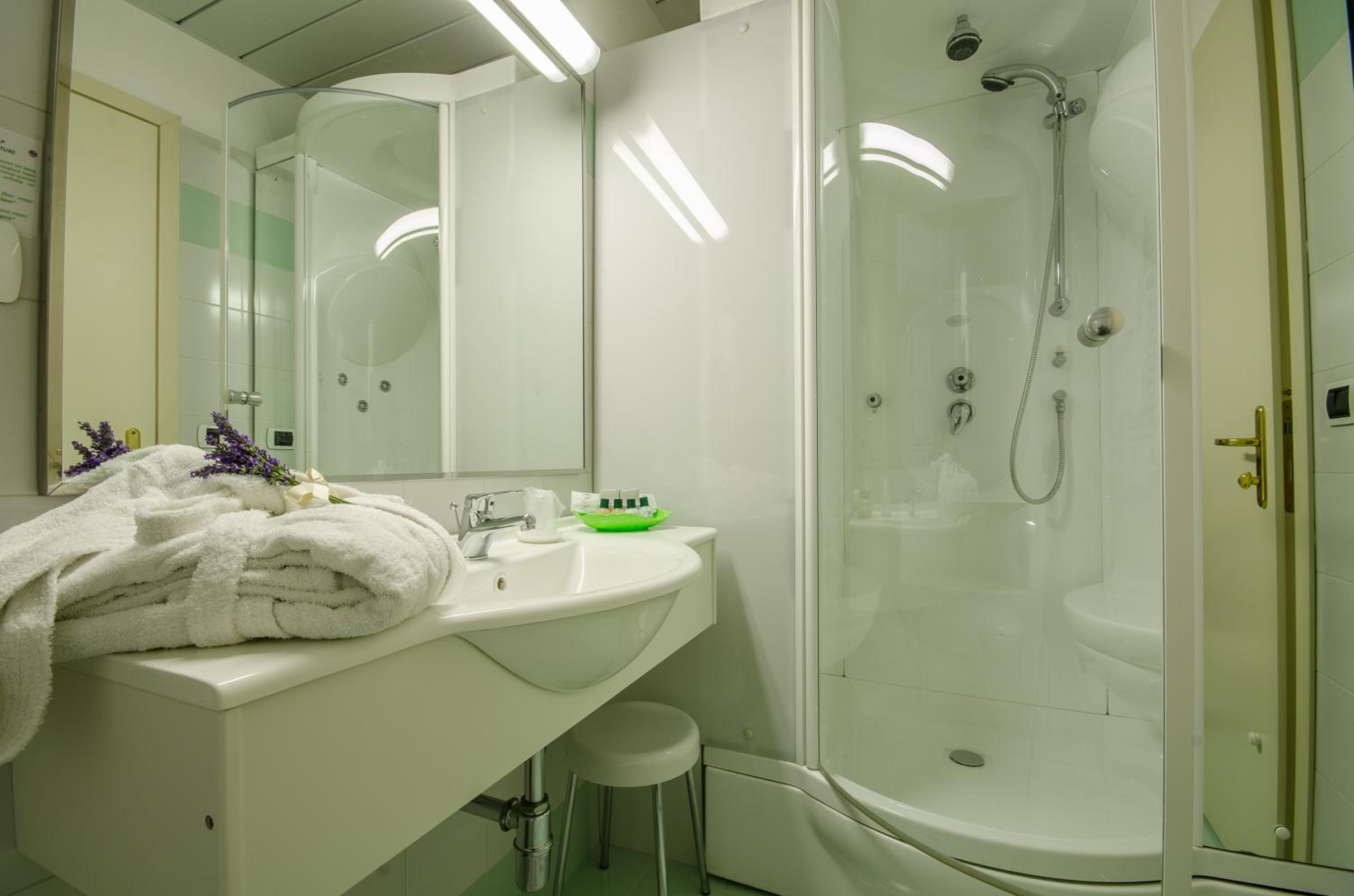Hotel Santacroce Ovidius 47/50