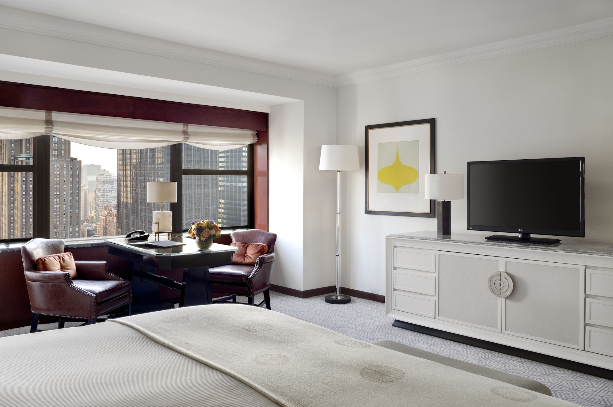 Tower, King Bed, Accessible، The Towers At Lotte New York Palace 3/4