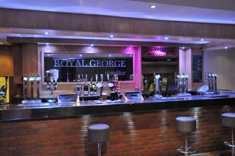 Royal George Hotel 17/25
