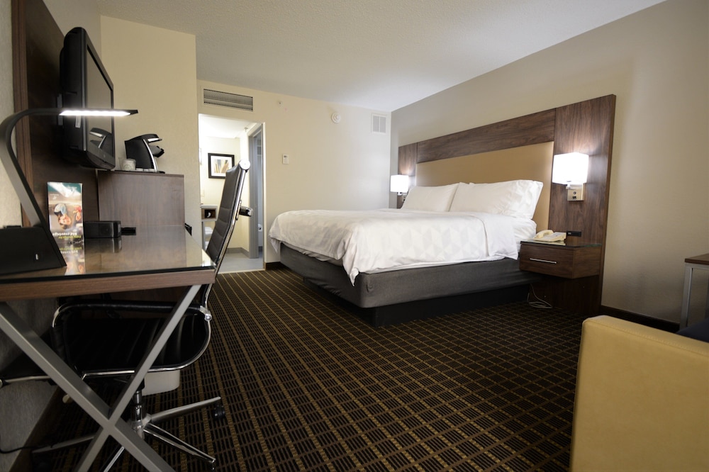 Holiday Inn Hazlet 12/69