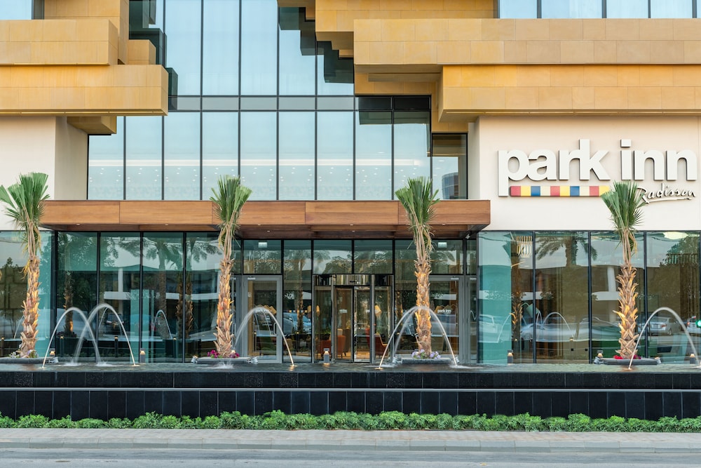 بارك إن باي راديسون الرياض(Park Inn By Radisson Riyadh) 2/66