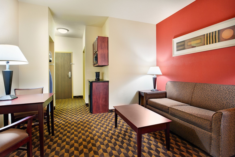 Holiday Inn Express Hotel And Suites Malvern 32/43