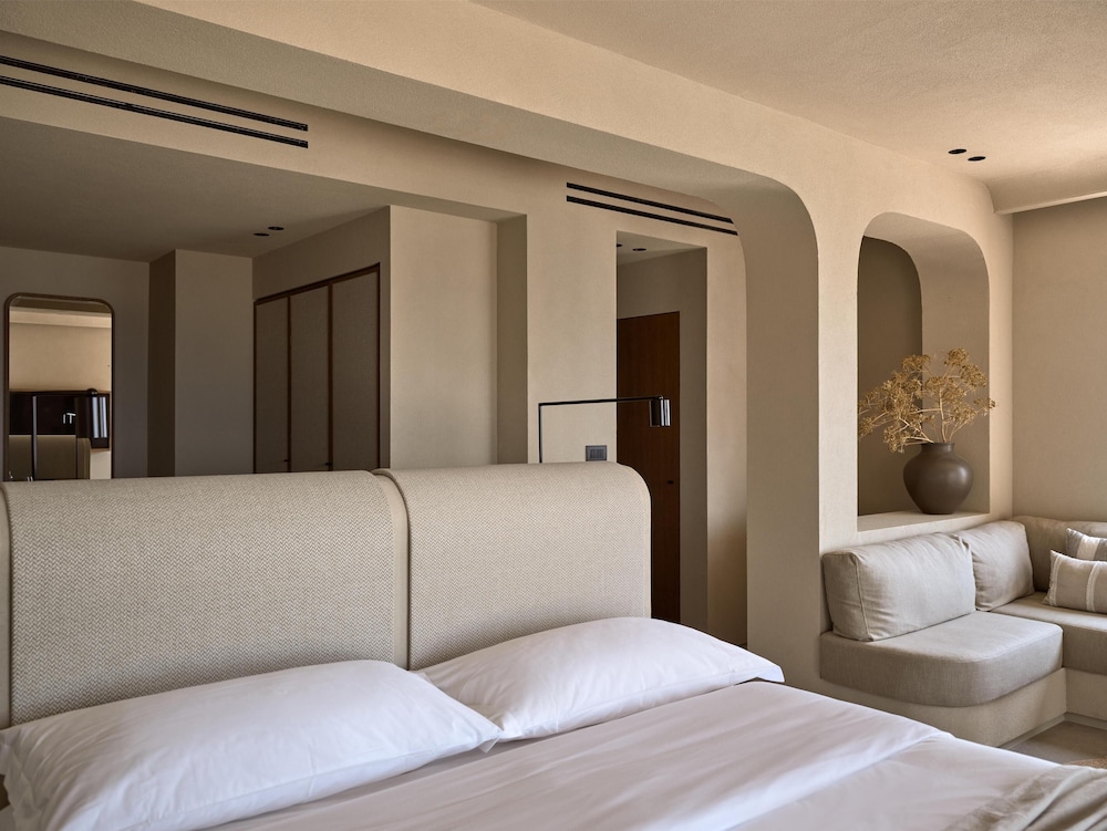 Omeon Mykonos 25/62