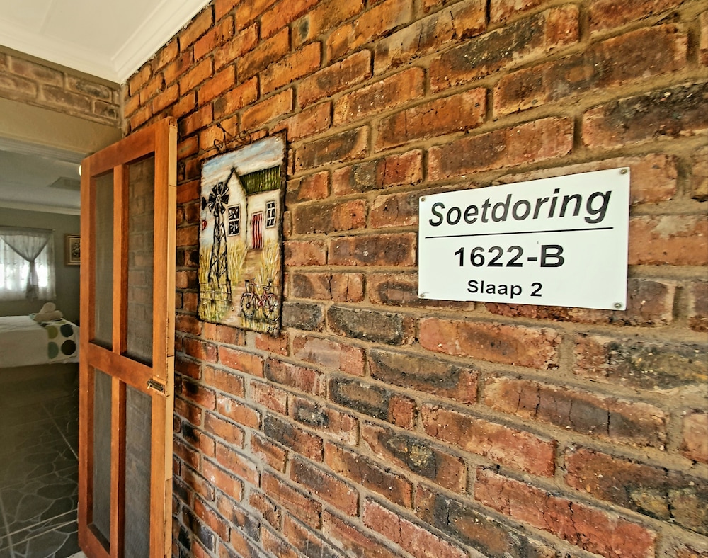 Doringpoort Safari Lodge(PTY)LTD 5/50