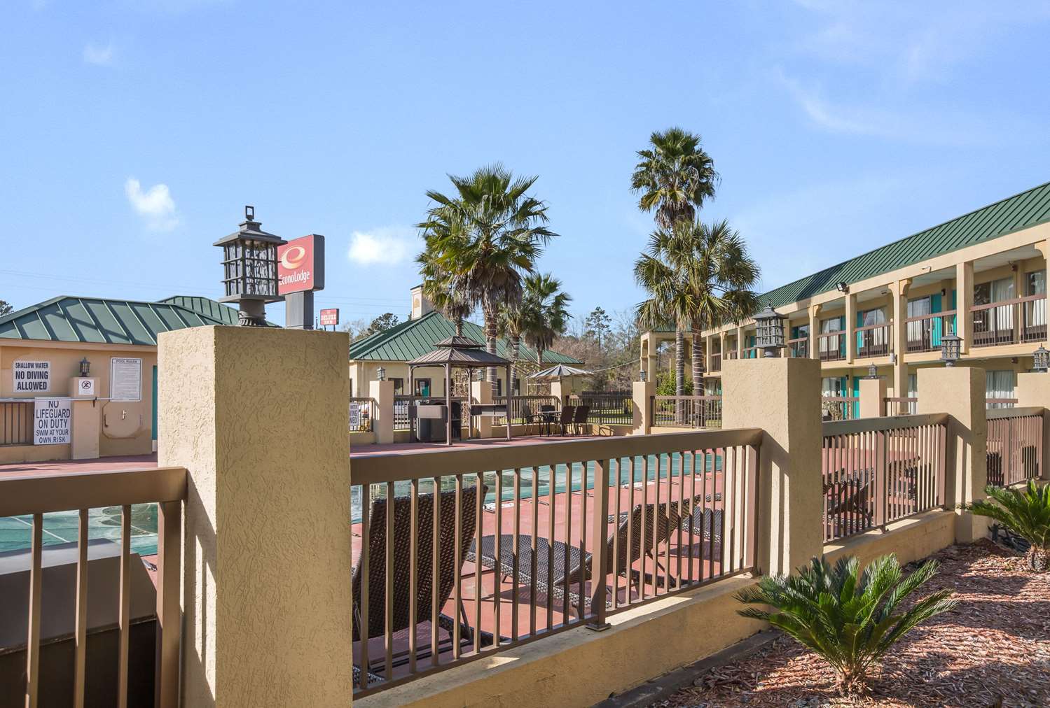 Econo Lodge Inn & Suites Hardeeville-I-95 5/59