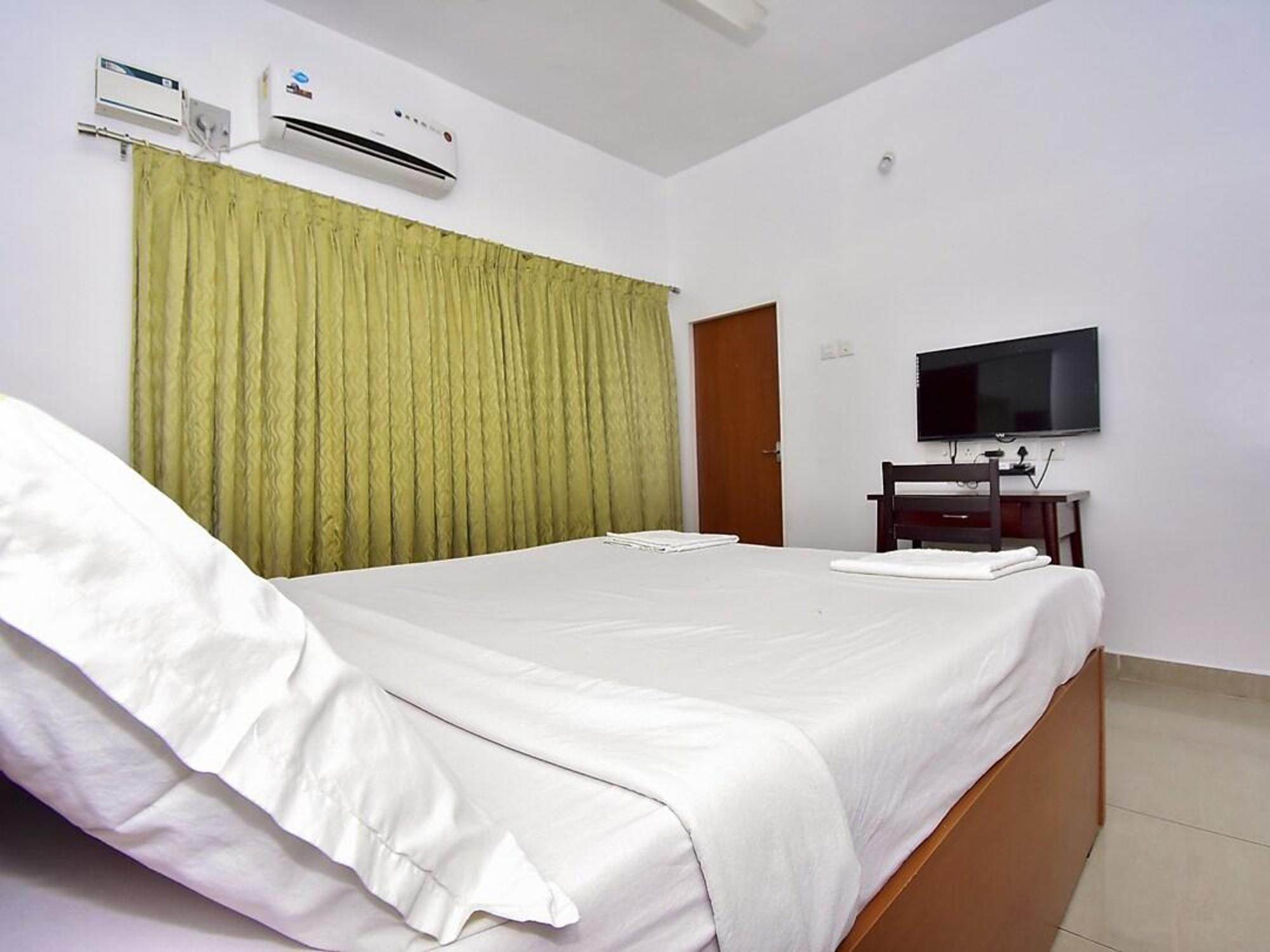 Hotel Surag Residency 9/15
