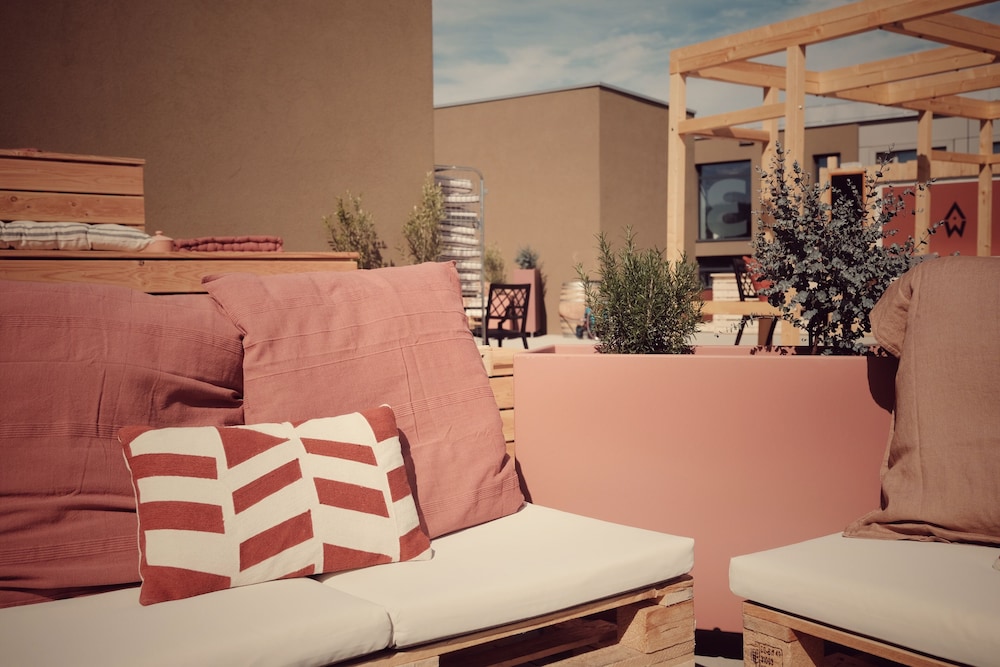 Afterwork Hotel 25/49