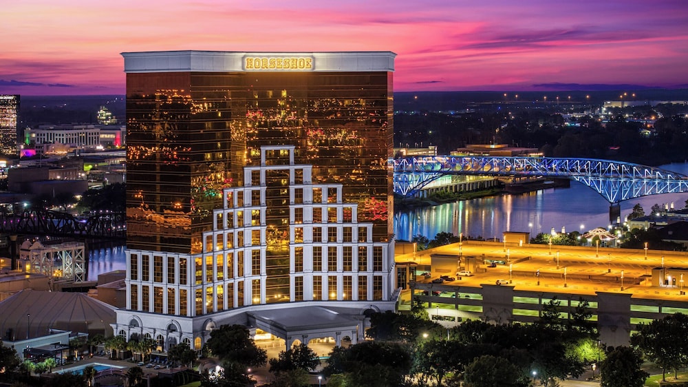 Horseshoe Bossier City - A Caesars Rewards Destination 3/67