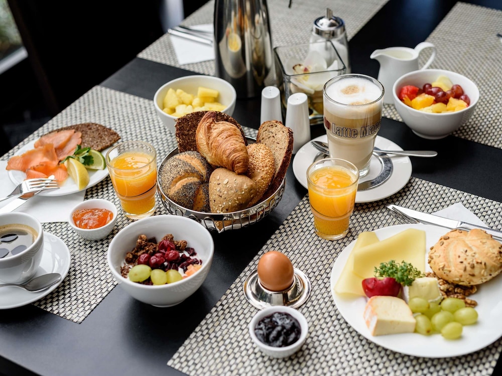 Mercure Hotel Koeln West 52/71