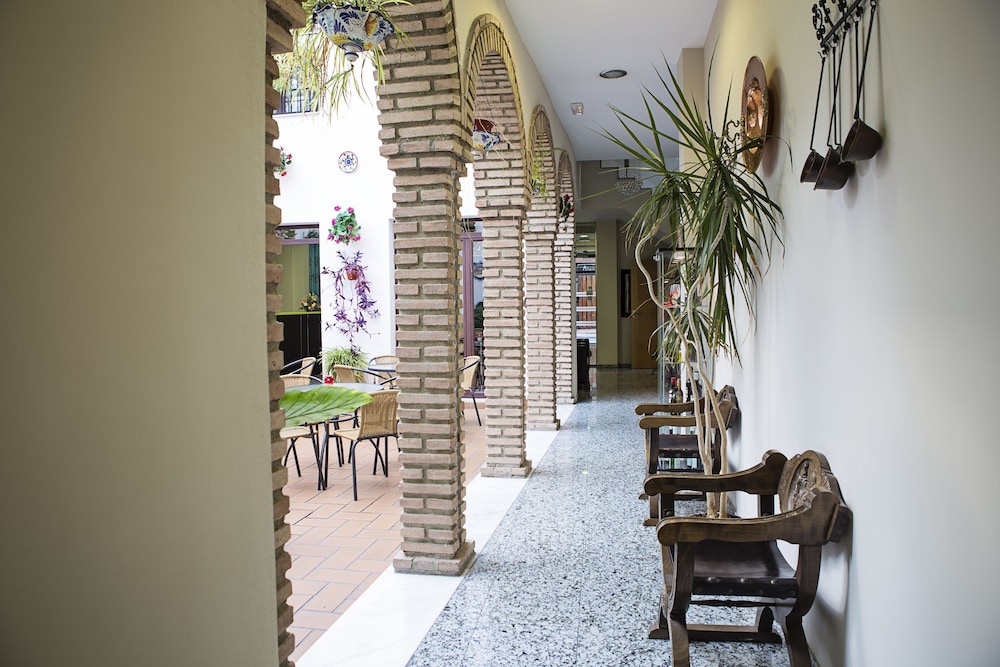 Hotel de los Faroles 56/59