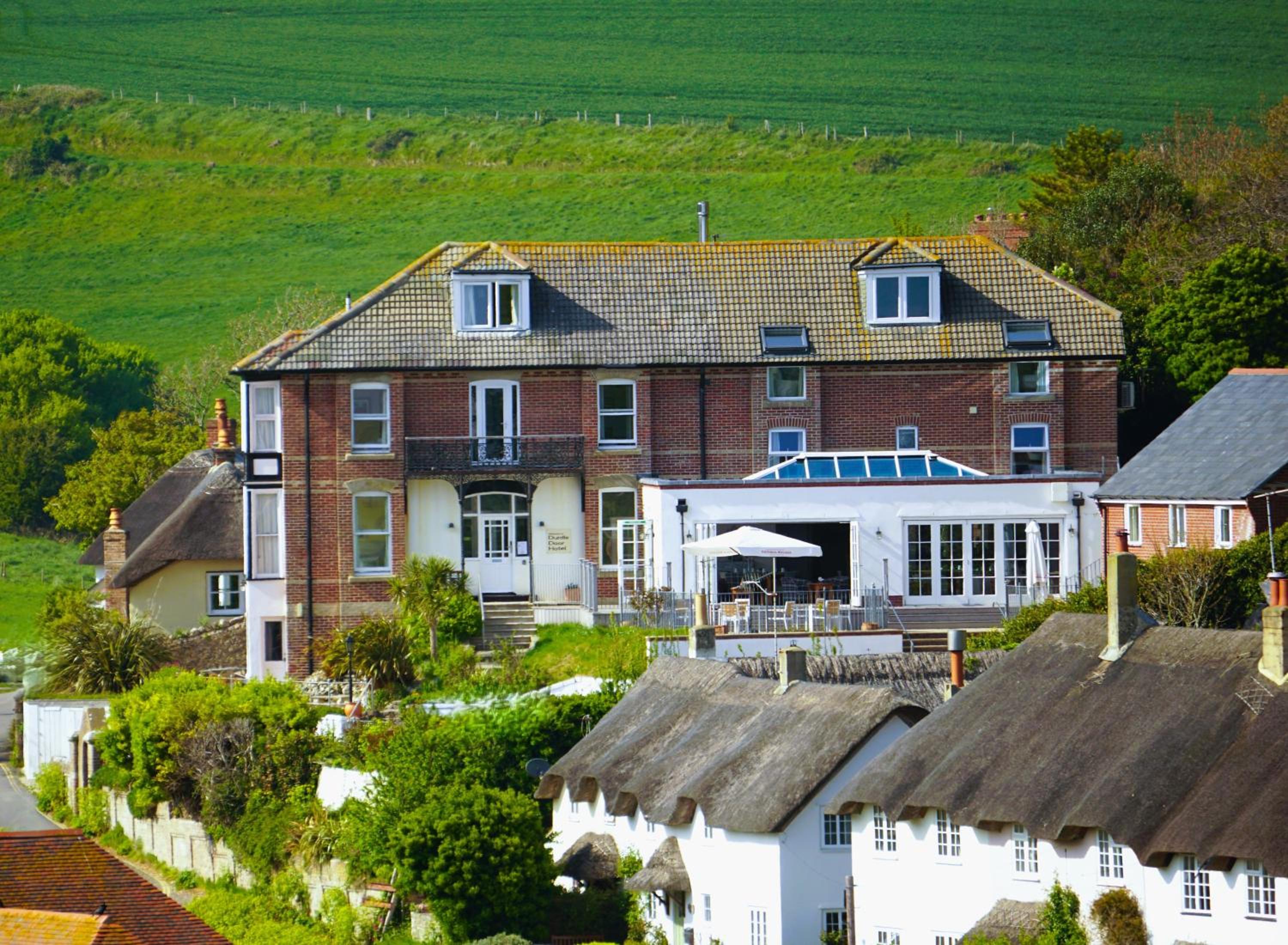 Durdle Door Hotel 24/26