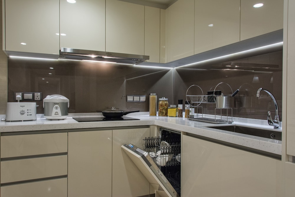 Ascott Sentral Hotel 41/43
