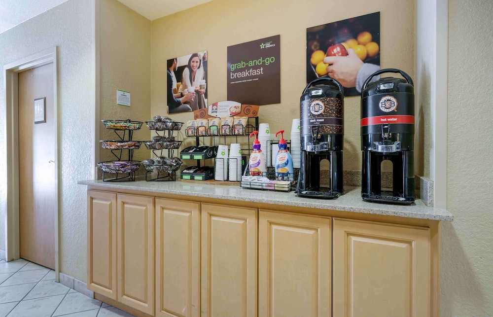Extended Stay America Pleasanton - Chabot Drive 20/45