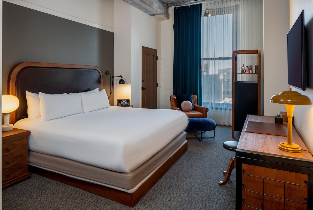 The Last Hotel St Louis 9/70