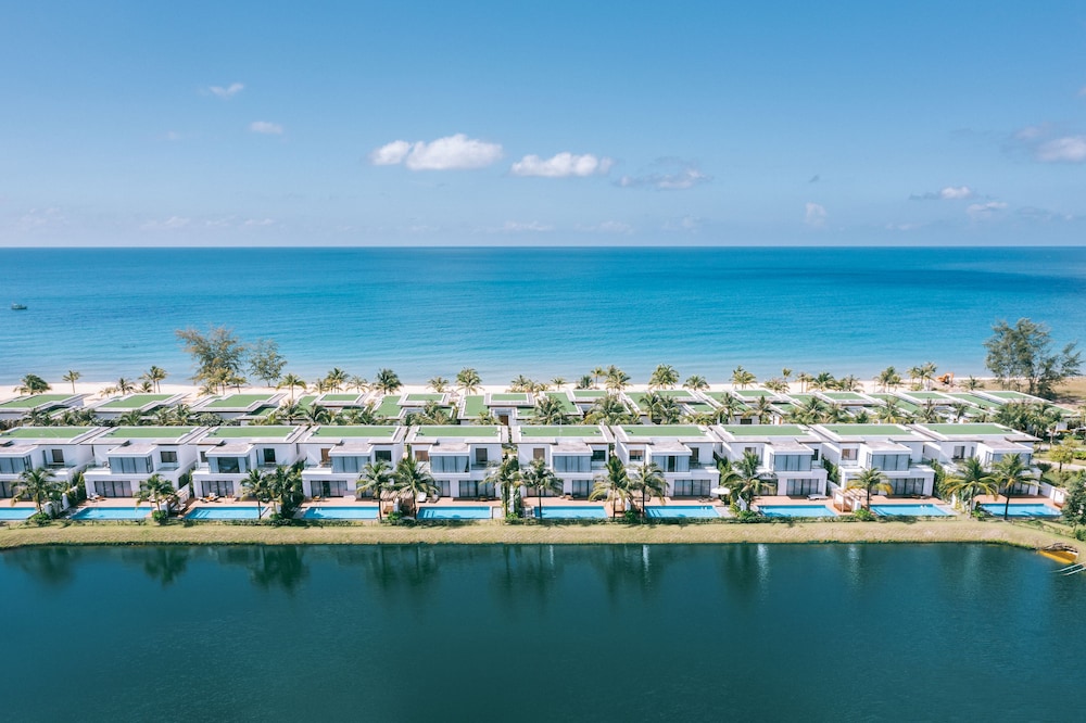 Movenpick Villas & Residences Phu Quoc 47/49