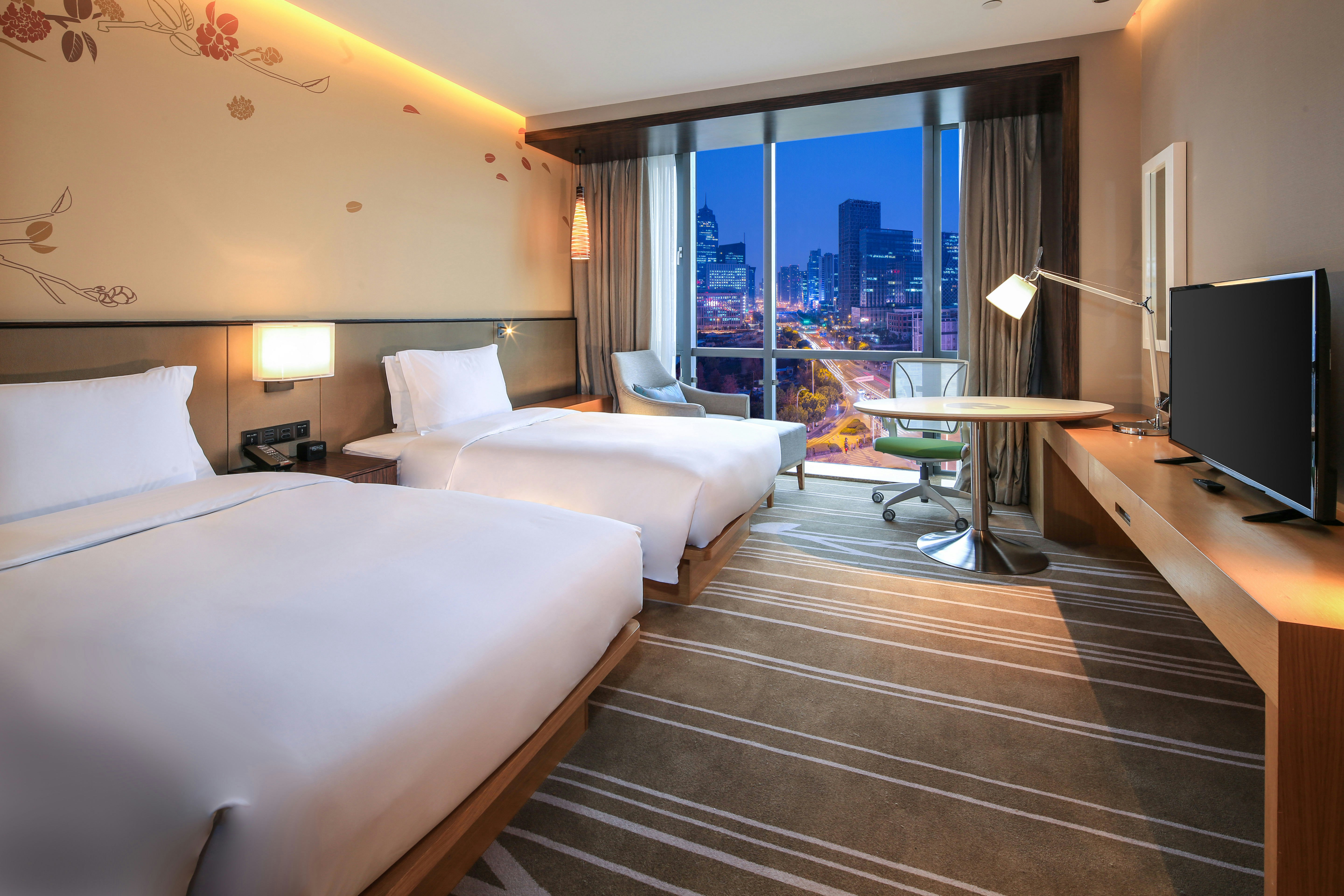 GUEST ROOM, TWIN BEDS