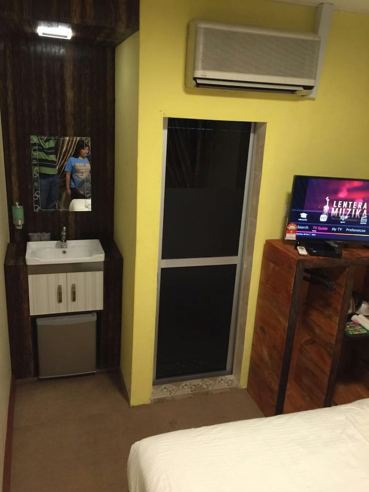 Kembara Resort 7/56