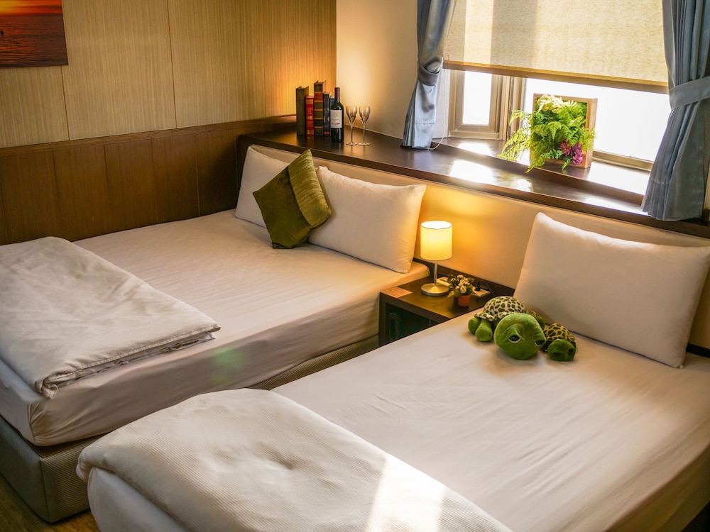 غرفة قياسية ثلاثية بسرير مزدوج وسرير فردي، MF Hotel Penghu 2/6