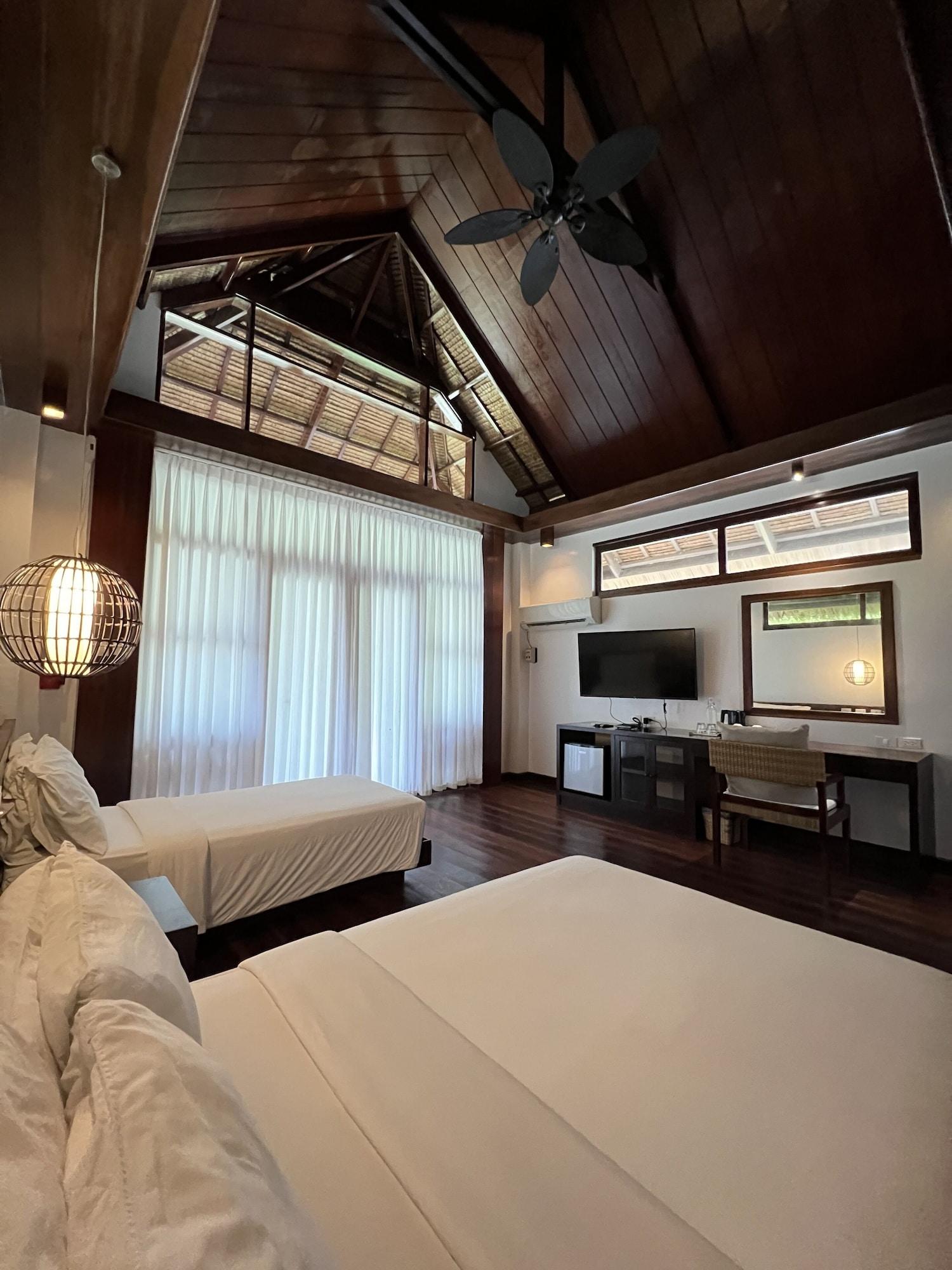 Isla Cabana Resort 15/100