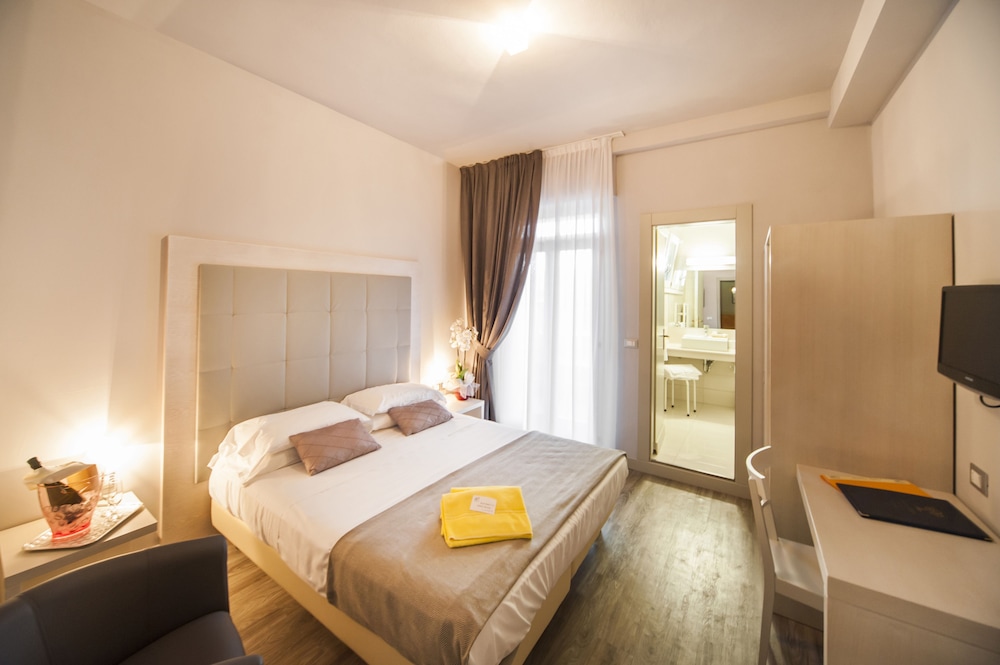 HOTEL EDEN GARDA 14/33