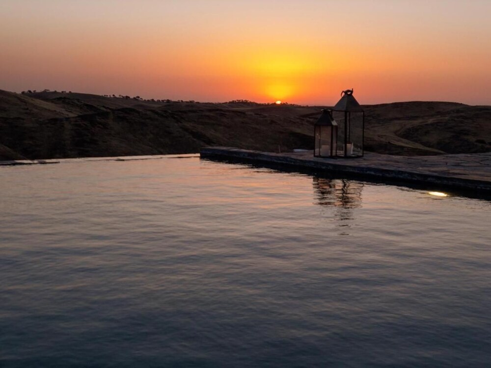 The White Camel Lodge 27/36