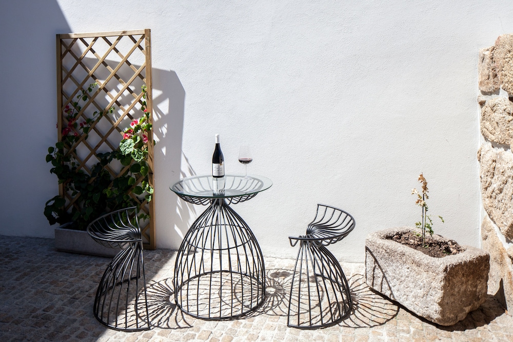 CASAS DO PATIO, L.DA COUNTRY HOUSES & NATURE 5/50