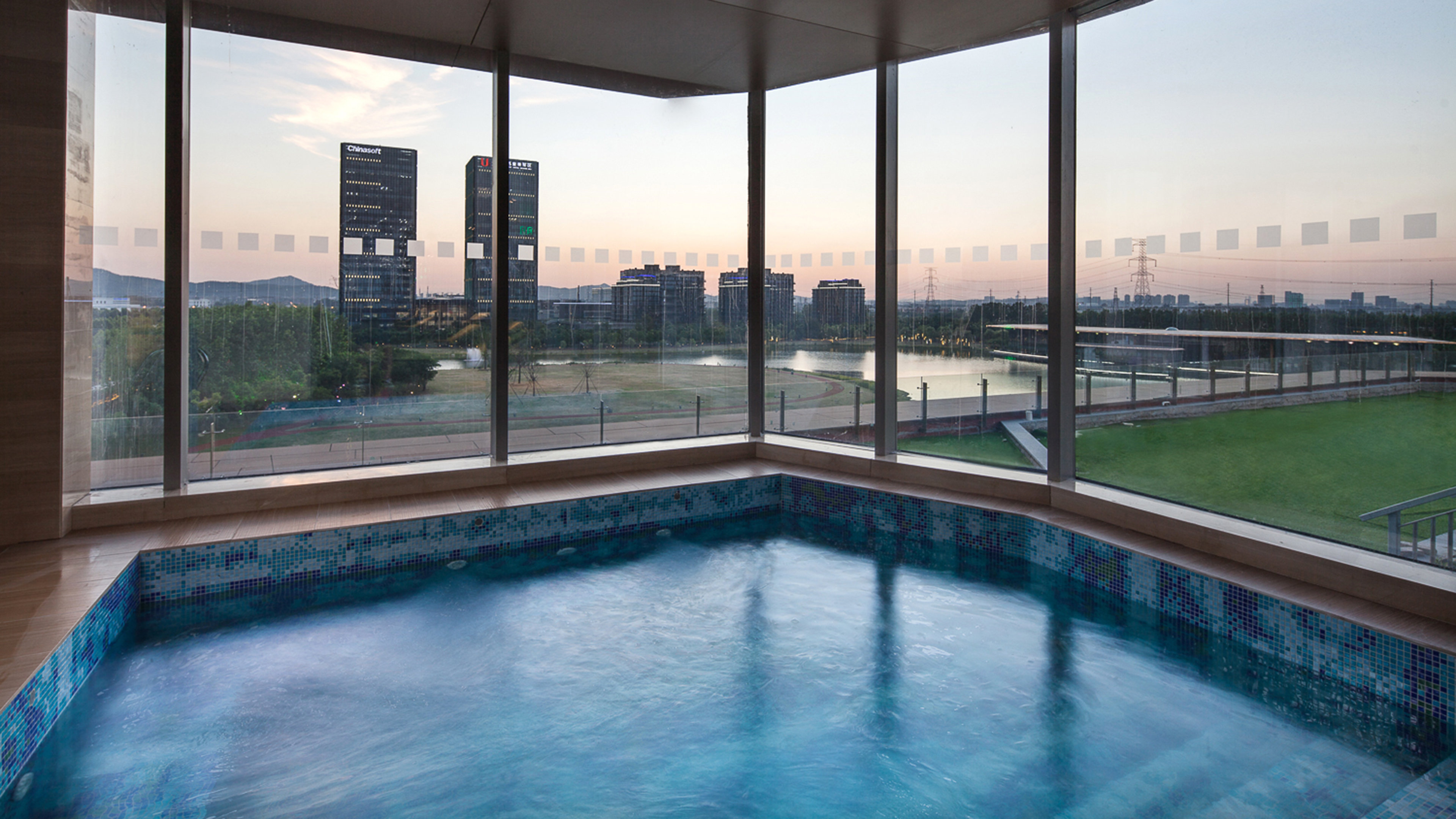 HOLIDAY INN NANJING QINHUAI SOUTH 9/34