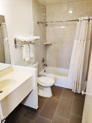 Express Inn 27/29