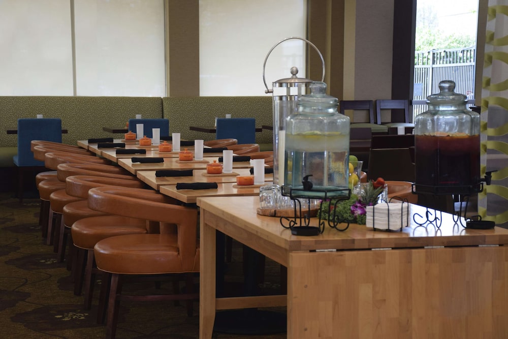 Hilton Garden Inn Columbus/Polaris 37/50