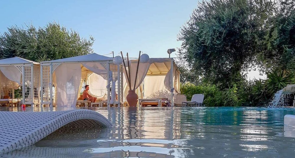 Nefeli Hotel Corfu 26/59