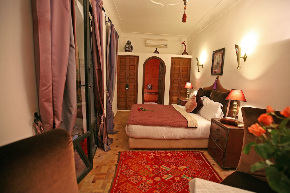 Riad Laora 16/80