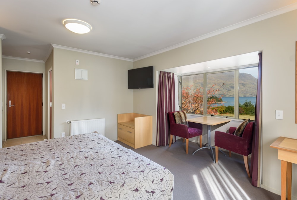 استوديو بسرير كينج بإطلالة على البحيرة، Queenstown Motel Apartments 5/10