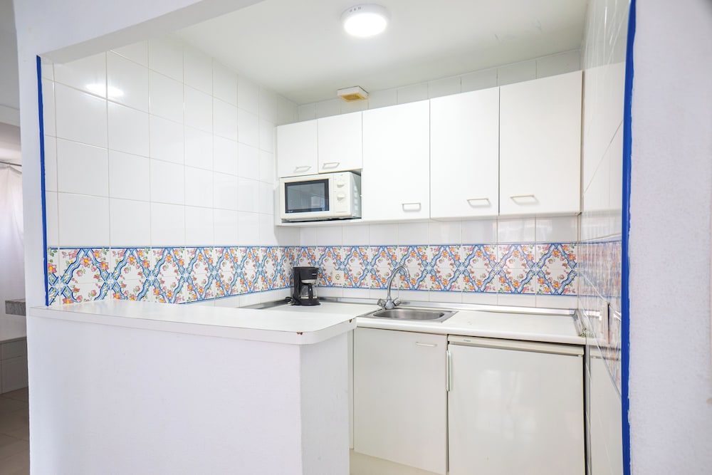 El Velero Apartments 26/26