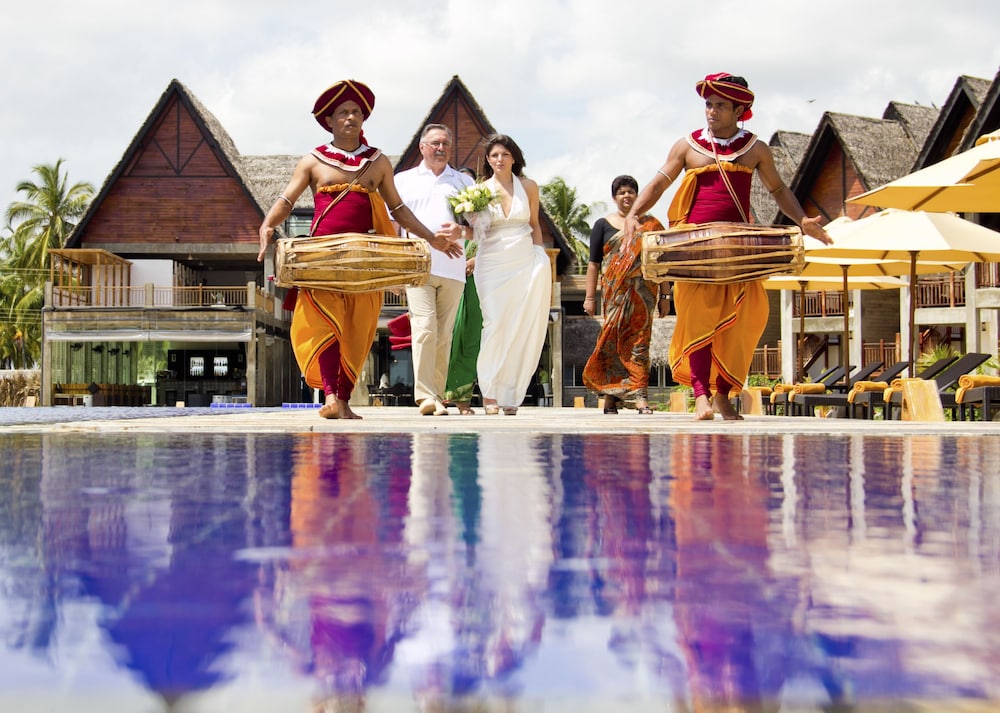 Maalu Maalu Resort And Spa 10/50