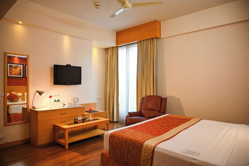 Savoy Suites Manesar 16/59