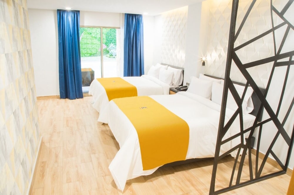 Deluxe, 2 Queen Beds, Rame Hotel Boutique 2/4
