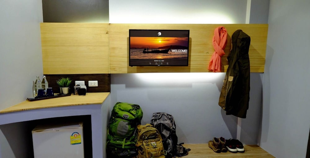Tharapark View Hotel 41/49