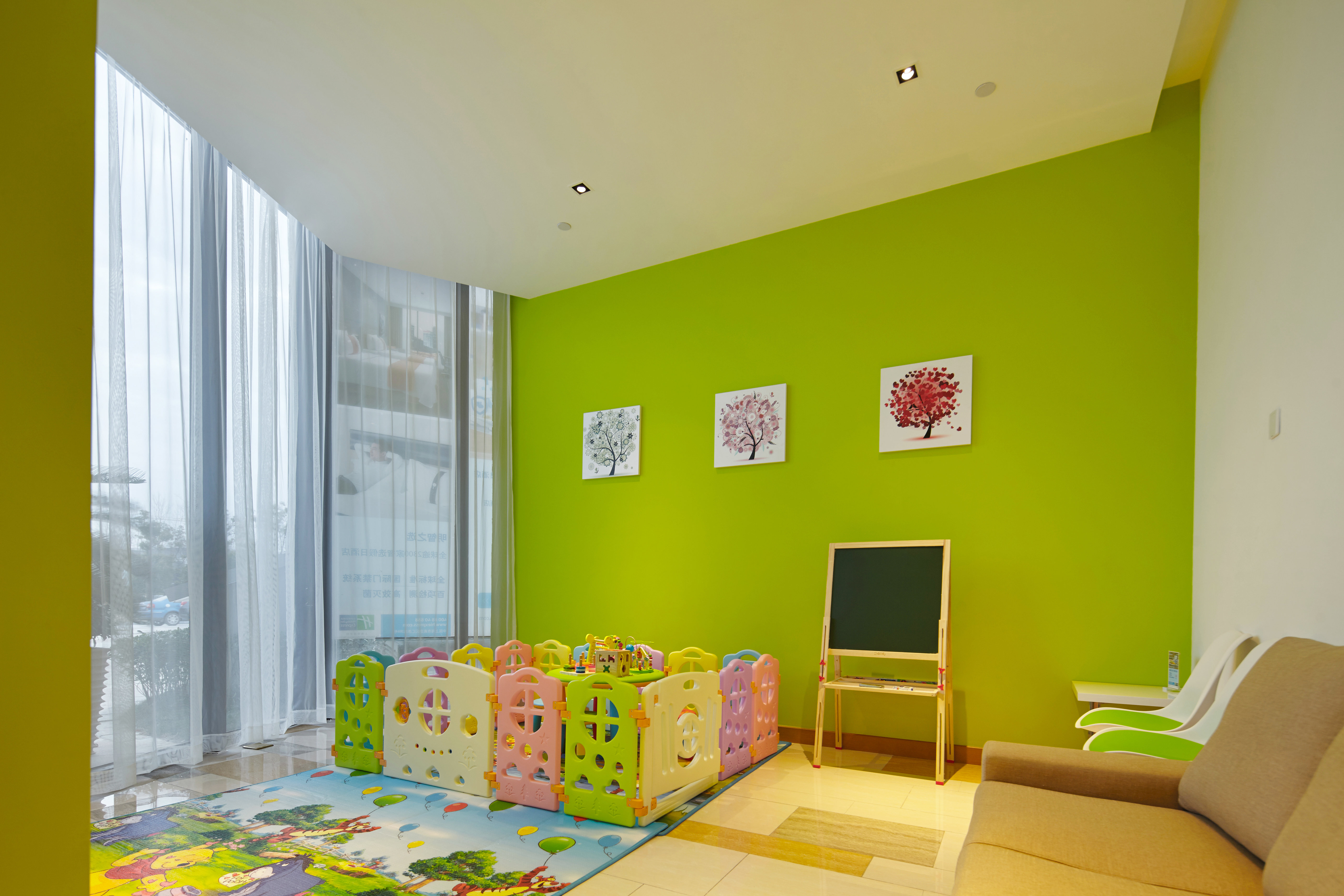 Holiday Inn Express SHANGHAI JIADING INDUSTRY PARK 44/48