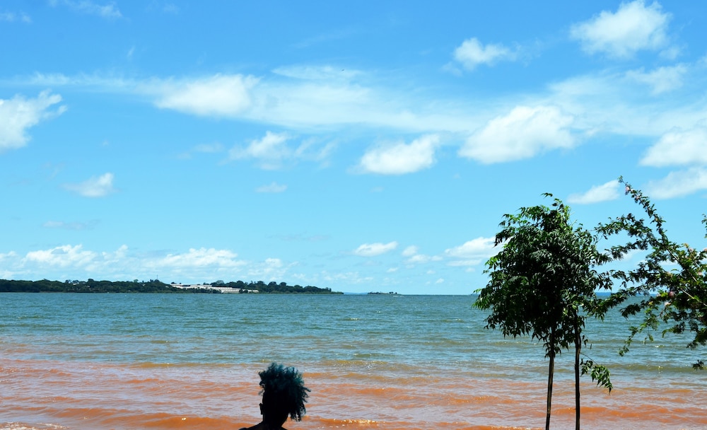 Saffron Beach Bistro & Cottages 34/50