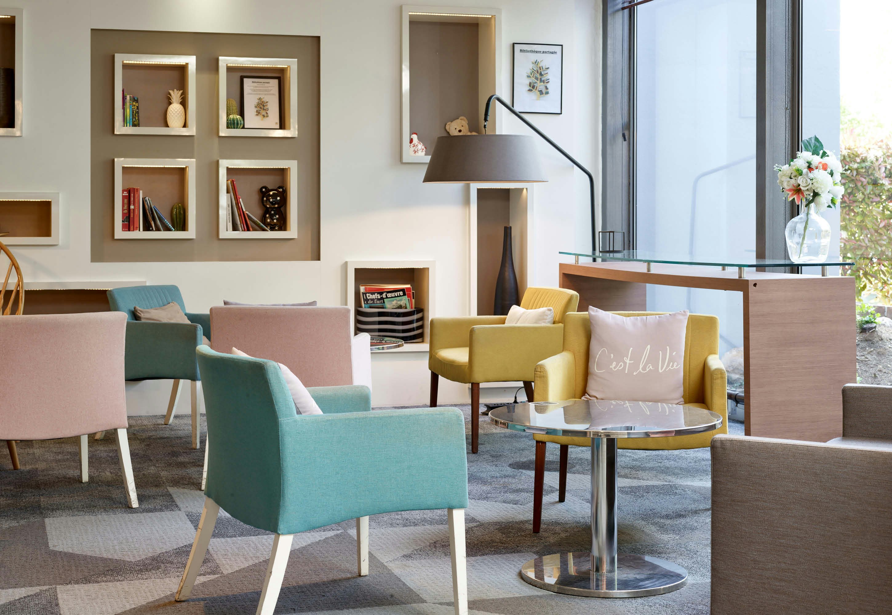 B&B Hotel Cergy Port 4 Stars 12/18
